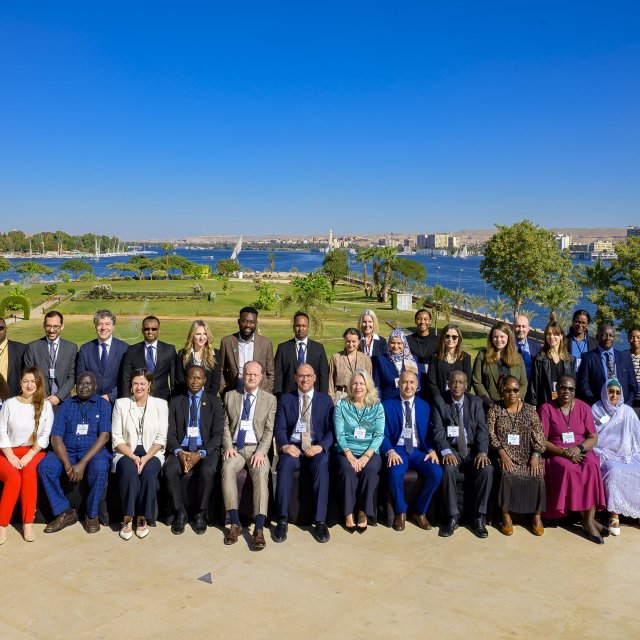 _mez0858-min cropped